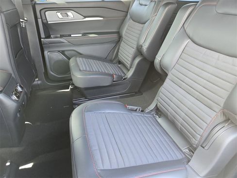 New 2025 Ford Explorer ST-Line w/ Premium Package image 9