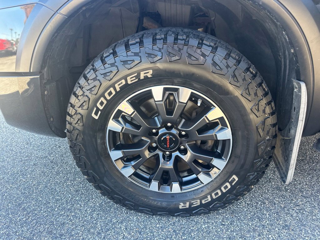 Used 2021 Nissan Titan PRO-4X w/ Pro-4x Convenience Package AWD/4WD image 30