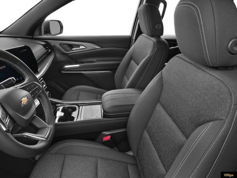 New 2026 Chevrolet Traverse LT w/ Driver Confidence Package image 6