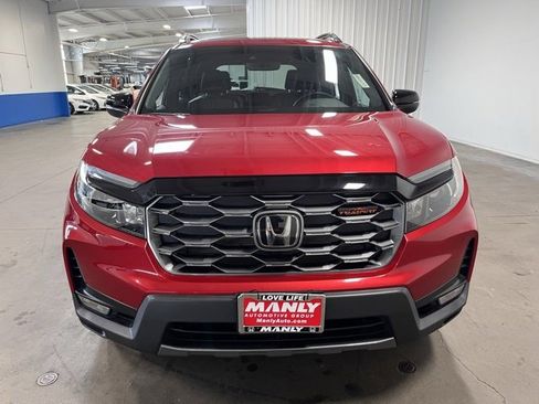 Used 2024 Honda Passport TrailSport image 8