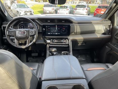 Used 2023 GMC Sierra 1500 AT4 w/ AT4 Premium Package image 7