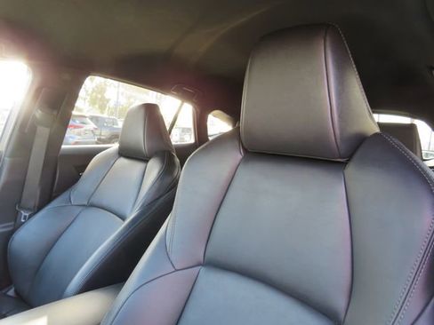 Certified 2023 Toyota Venza Nightshade image 16