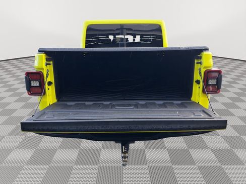 Used 2023 Jeep Gladiator Rubicon w/ LED Lighting Group image 29