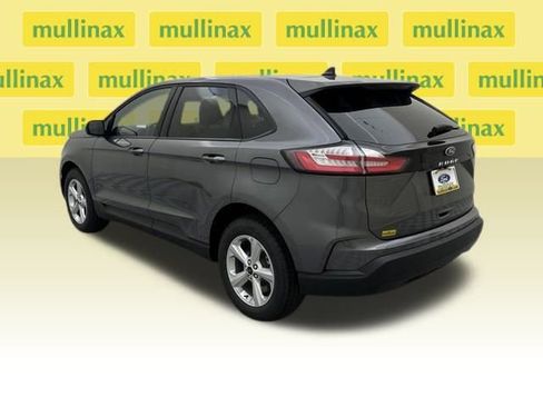 New 2024 Ford Edge SE image 4