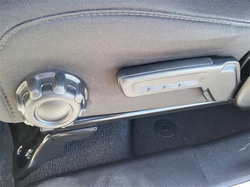 Used 2022 Jeep Gladiator Rubicon w/ Cold Weather Group image 21