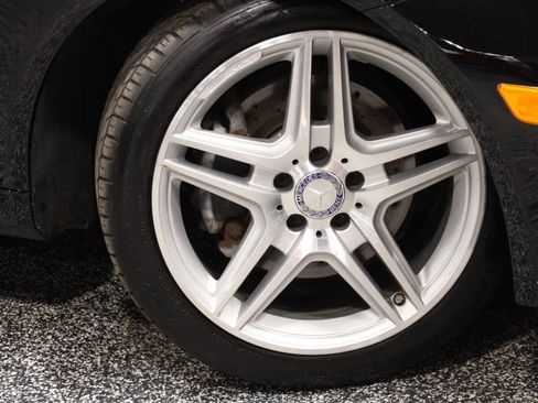 Used 2013 Mercedes-Benz E 350 4MATIC Coupe image 4
