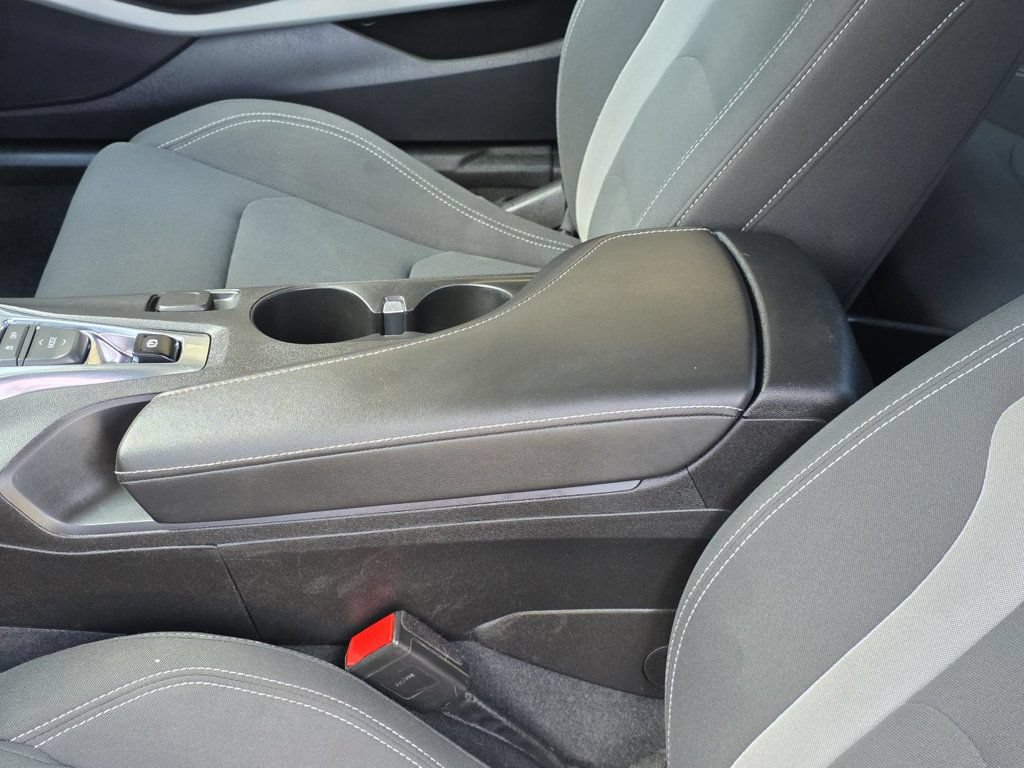 Used 2023 Chevrolet Camaro LT RWD image 7