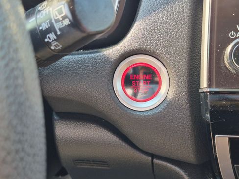 Used 2019 Honda CR-V EX image 21