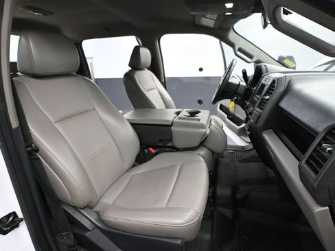 Used 2022 Ford F250 XL w/ Power Equipment Group AWD/4WD image 45