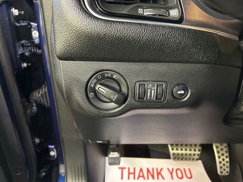 Used 2017 Dodge Challenger R/T Scat Pack w/ Leather Interior Group image 24