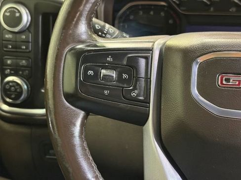 Used 2019 GMC Sierra 1500 SLT w/ X31 Off-Road Package image 15