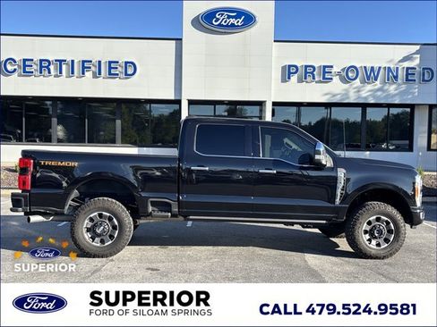 Used 2023 Ford F250 Platinum w/ Tremor Off-Road Package image 2