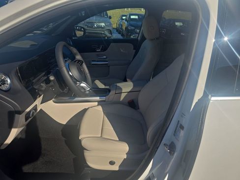 New 2026 Mercedes-Benz GLA 250 4MATIC image 9