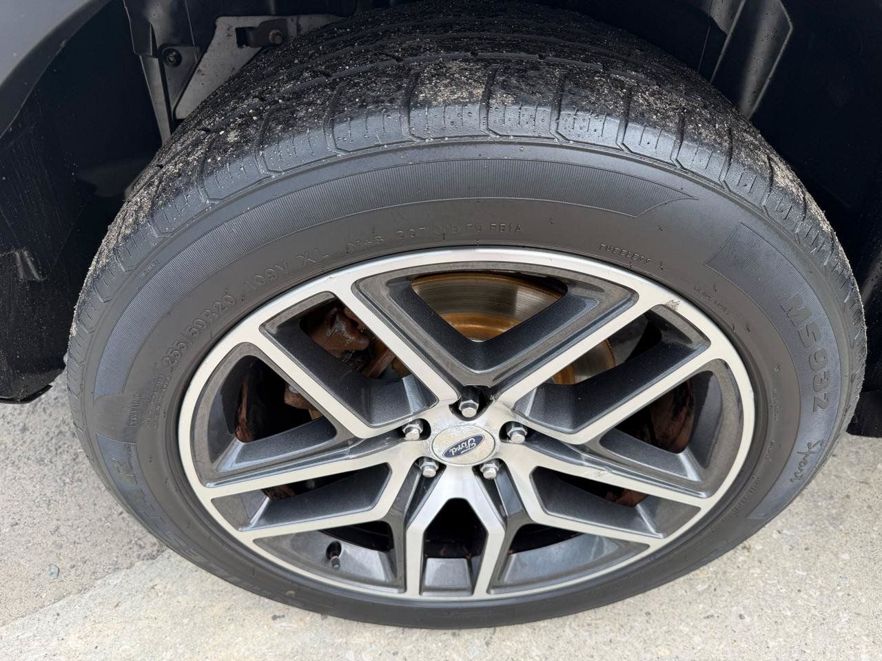 Used 2017 Ford Explorer Sport AWD/4WD image 5