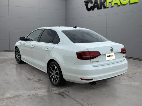 Used 2017 Volkswagen Jetta SE FWD image 8