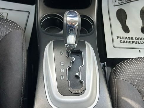 Used 2015 Dodge Journey SXT w/ Flexible Seating Group image 25