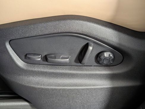 New 2026 Porsche Cayenne GTS image 29