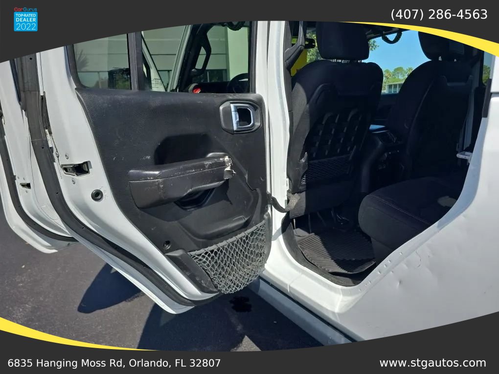 Used 2021 Jeep Gladiator Rubicon w/ LED Lighting Group AWD/4WD image 16