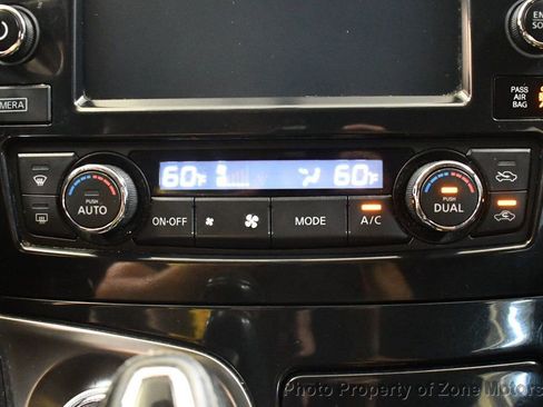 Used 2017 Nissan Maxima 3.5 SV image 33