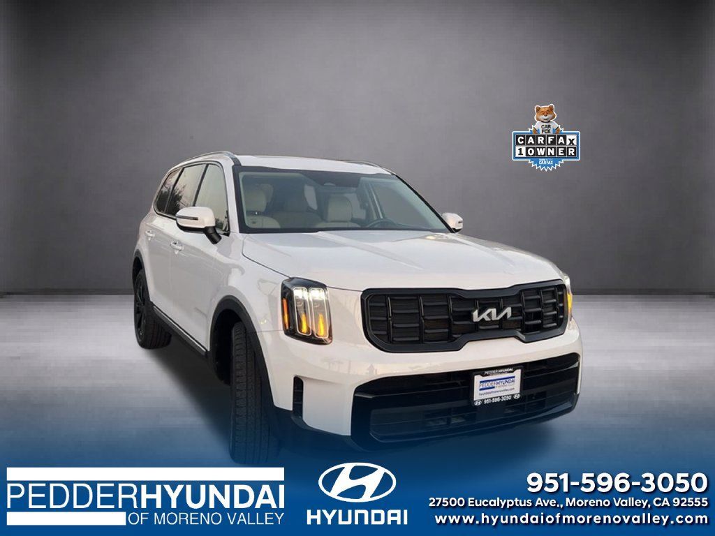 Used 2024 Kia Telluride S w/ S Sunroof Package FWD image 1