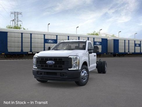 New 2026 Ford F350 2WD Regular Cab DRW Super Duty image 2