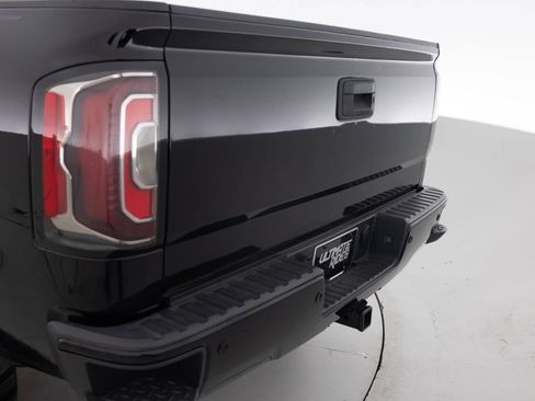 Used 2017 GMC Sierra 1500 Denali w/ Denali Ultimate Package image 16