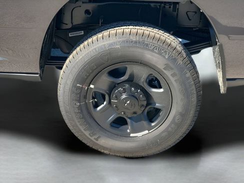 New 2026 RAM 3500 Tradesman image 18