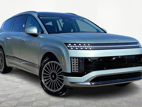 Used 2026 Hyundai Ioniq 9 Calligraphy AWD/4WD image 12