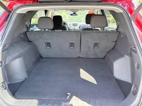 Used 2023 Chevrolet Equinox LT FWD image 26