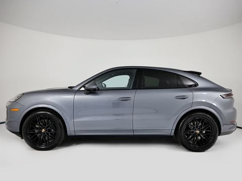 New 2026 Porsche Cayenne Coupe AWD/4WD image 2