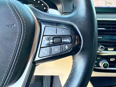 Used 2021 BMW 540i w/ Premium Package RWD image 37