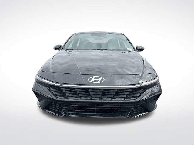 New 2026 Hyundai Elantra SEL FWD image 16