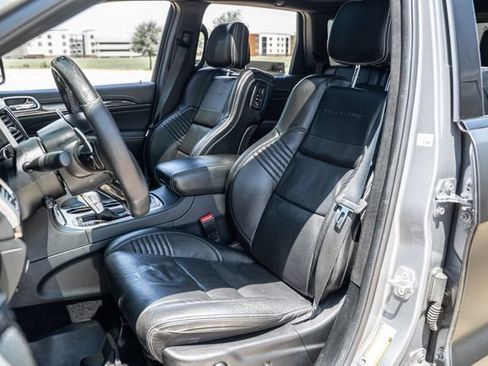 Used 2018 Jeep Grand Cherokee Trackhawk AWD/4WD image 19