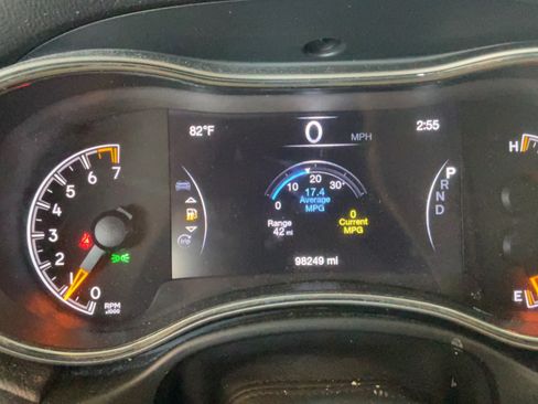 Used 2021 Jeep Grand Cherokee Limited RWD image 10