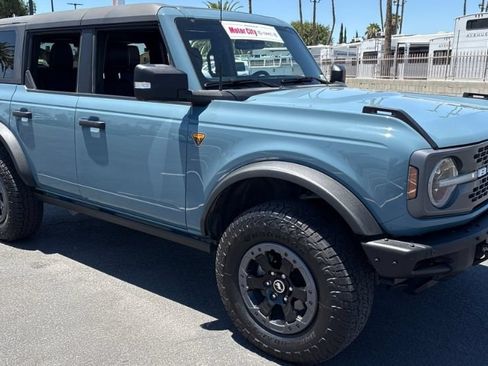 Used 2022 Ford Bronco Badlands AWD/4WD image 2