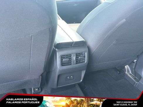 Used 2023 Nissan Rogue SV FWD image 26