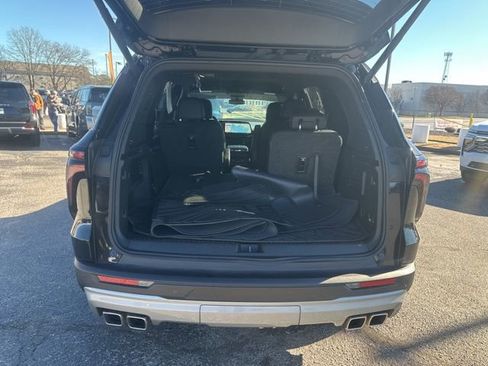 Certified 2025 Chevrolet Traverse Z71 w/ Driver Confidence Package image 29