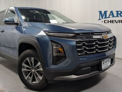 New 2027 Chevrolet Equinox LT w/ Convenience Package II
