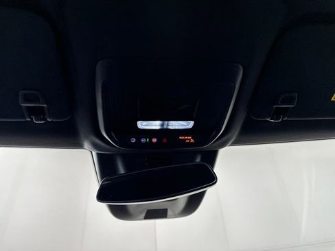 Used 2024 Chevrolet Equinox EV RS image 24