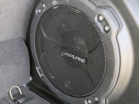 Used 2022 Jeep Wrangler Unlimited Rubicon 4xe w/ Cold Weather Group image 14