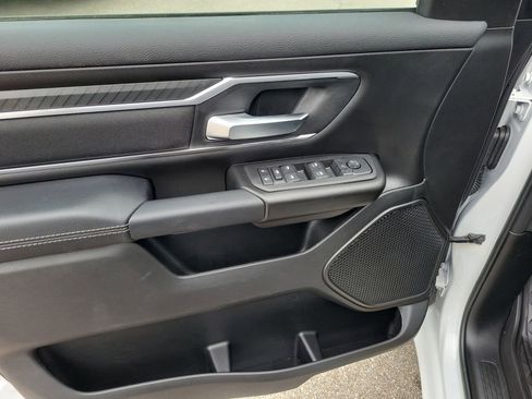 New 2026 RAM 1500 Big Horn AWD/4WD image 24