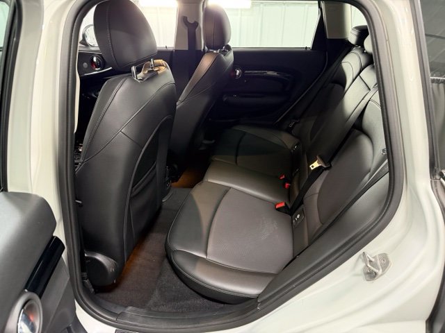 Used 2020 MINI Cooper Clubman S w/ Storage Package FWD image 8