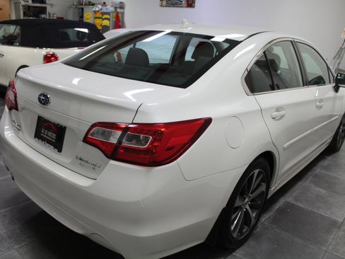 Used 2016 Subaru Legacy 2.5i Limited image 6