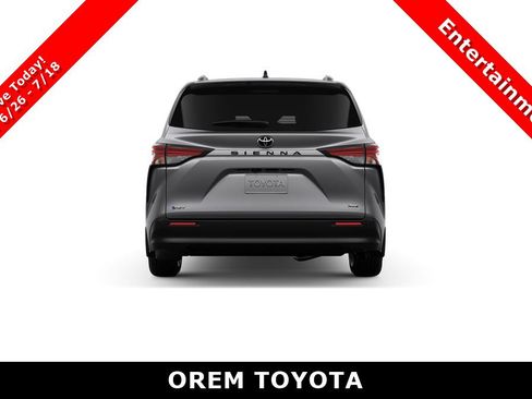 New 2026 Toyota Sienna XLE FWD image 8