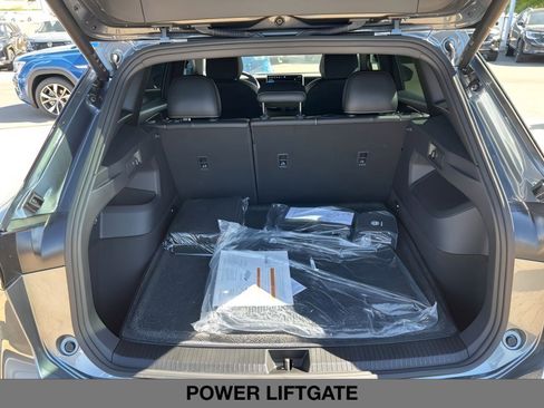 New 2025 Volkswagen Tiguan SE R-Line image 14