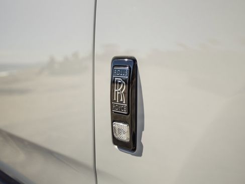 Used 2024 Rolls-Royce Cullinan Black Badge image 29