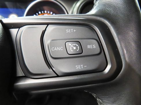 Used 2021 Jeep Gladiator Sport image 49