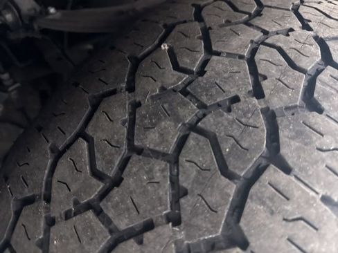 Used 2023 Chevrolet Silverado 1500 Custom w/ LPO, Dark Essentials Package image 31