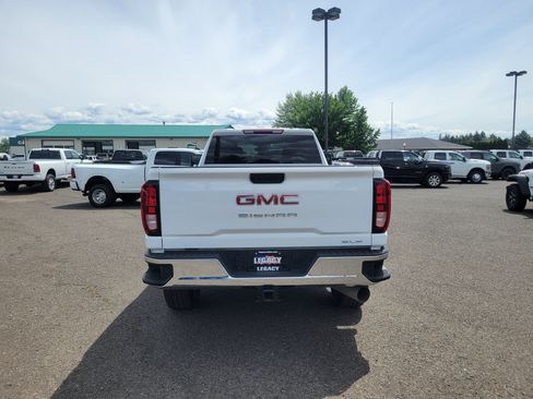 Used 2025 GMC Sierra 3500 SLE w/ SLE Convenience Package AWD/4WD image 4
