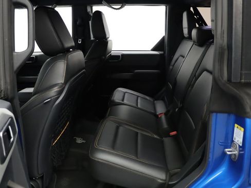 Used 2021 Ford Bronco Badlands image 19